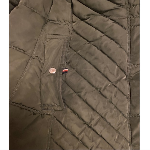 Tommy Hilfiger Winter Jacket - Picture 4 of 5